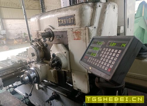 昆机619镗床一台