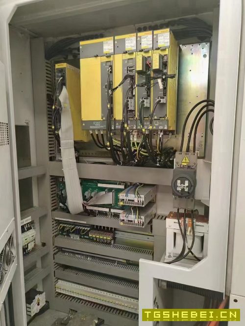 友佳NBP1100A,友佳1160.FANUC0iMF系统,24把机械手刀.
