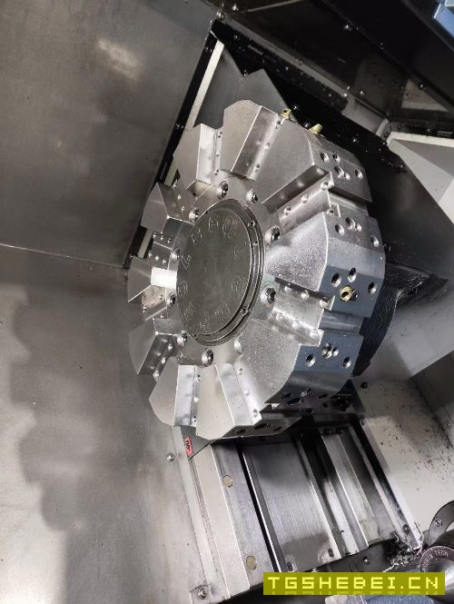 2022年斗山PUMA3050轨斜刀塔机发那科TF