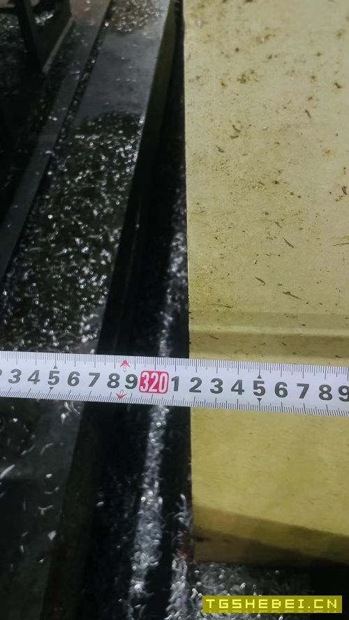 6030数控龙门加工心,三轴硬轨,工作台25006000,过门.