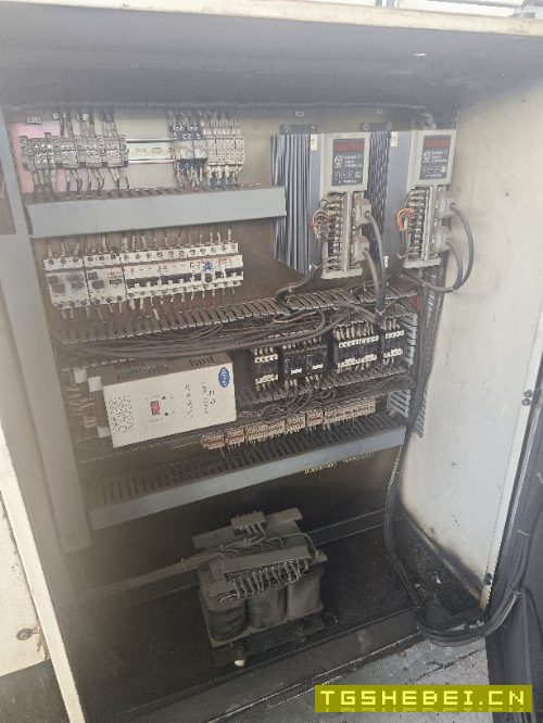出售云机6150数控车