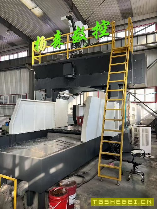 出售:2022年杨森4223重型龙门加工中心