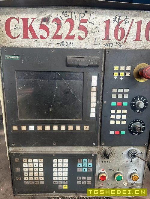 青岛永基4米立车,卡盘3.2米,加工高度1.6米