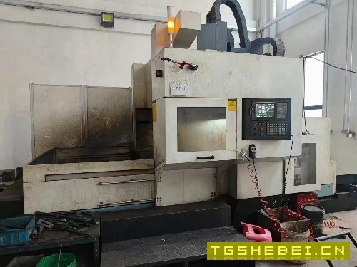 沈阳海克数控龙门钻,bt50主轴,6000转,带刀库,带中.