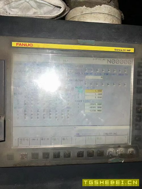 纽威3080龙门加工中心