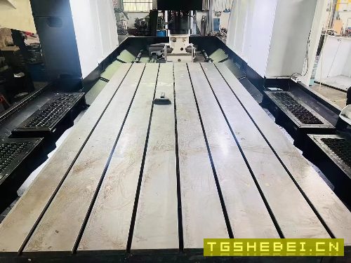 出售[庆祝][庆祝]4025龙门加工中心，二线一硬，MF