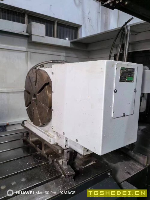 到货友佳FV-1600A加工中心