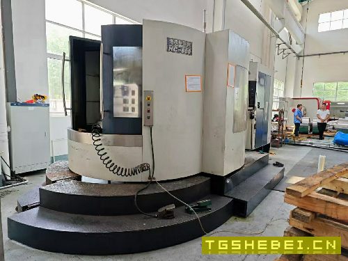 刚刚定下:德马630双台面卧加,发那科系统Mf系统,BT50.