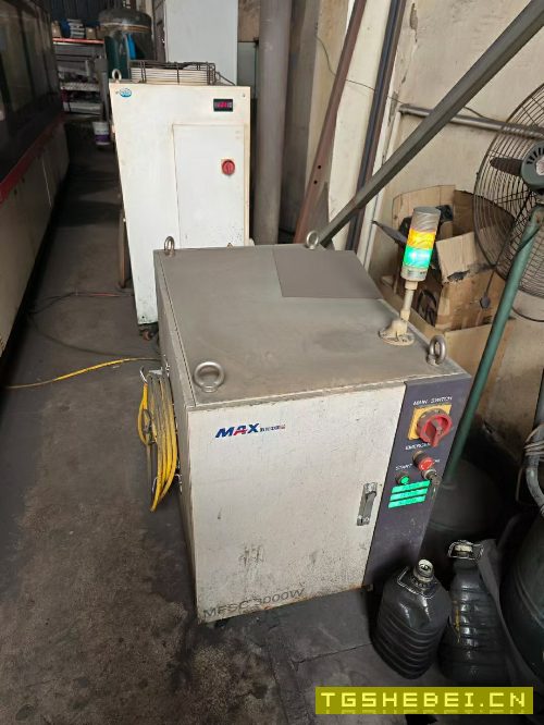 2019年深圳大鹏3000瓦6020激光切割机,交换工作台双台.