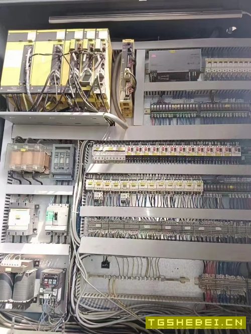 出售:苏州江源800双工位卧加,发那科MF系统,原版机况安装少用,工作台千分.