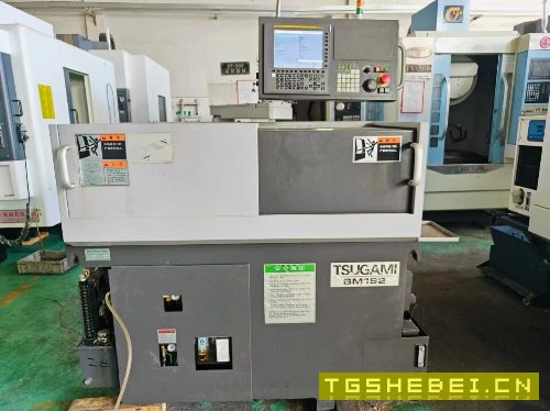 使用三百小时日本津上BM162超精密走芯排刀车,精度一.