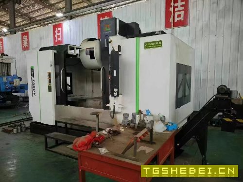 汉工1580加工中心、带中心出水,两线一硬,新款发那科.