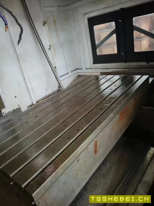 汉工1580加工中心、带中心出水,两线一硬,新款发那科.