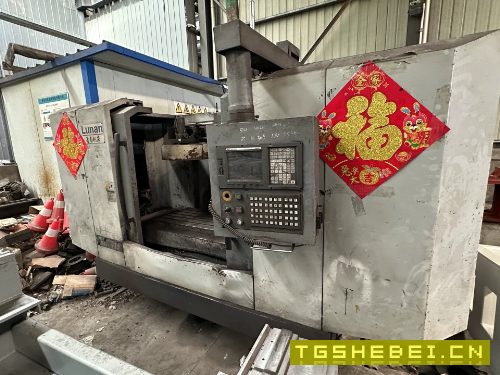 鲁南一台715,一台716数控铣,凯恩帝系统。