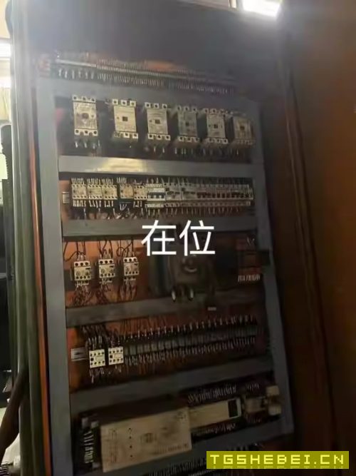 中捷6113镗床一台
