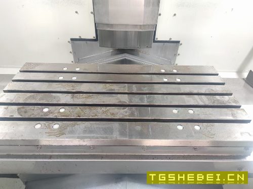 2021年经典款国盛855加工中心，发那科PIUS系统，两线.