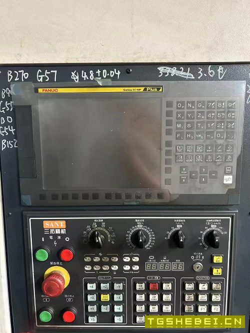 同款四台500卧式加工中心,BT40主轴,三轴线轨,主轴8.