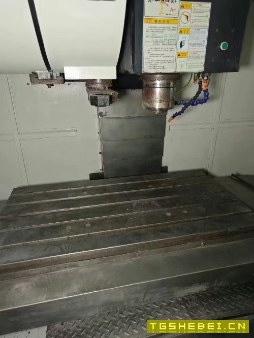 江苏台牧1370加工中心,台湾御成BT50主轴,工作台1400.