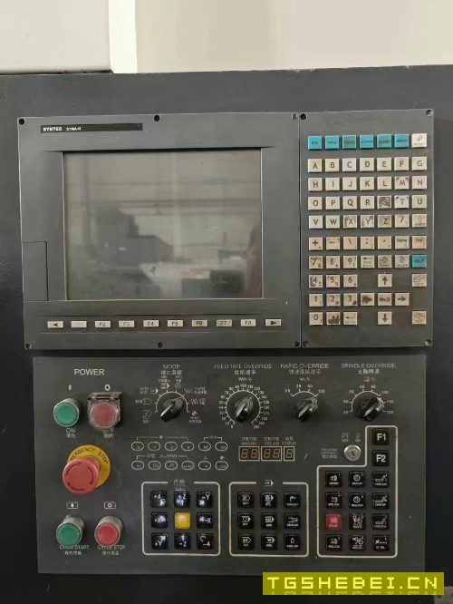 江苏台牧1370加工中心,台湾御成BT50主轴,工作台1400.