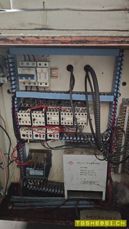 出售:南通71501250平面磨床