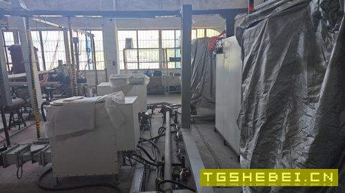 两台微波发生器