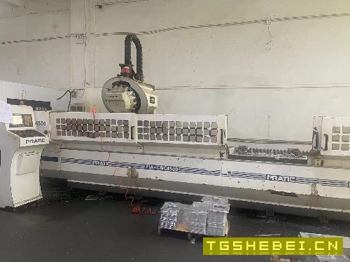 出售:普拉迪4500型材机，BT30（12000转）焊接床身
