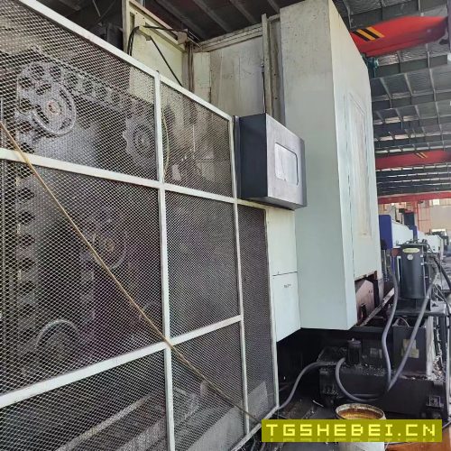 处理海天100H/D卧式加工中心一台,工作台1000/1250,.