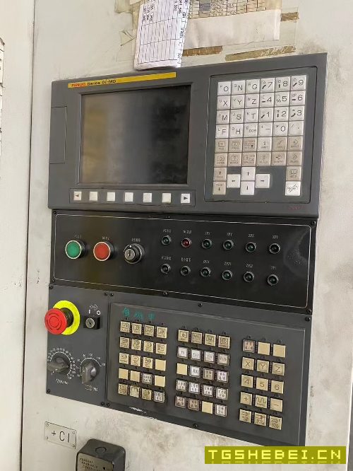 同款两台。青海一机XH755C/1工作台尺寸：500x500mm