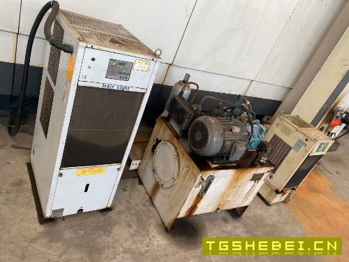 中捷2040数控龙门,工作台24米,门宽2.5米,门高1.2.