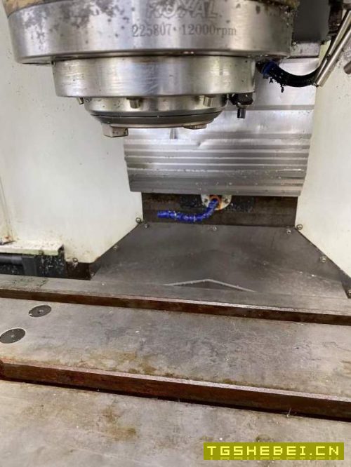 洛阳现货:旭阳855一台,罗毅主轴12000转,带油冷机,.