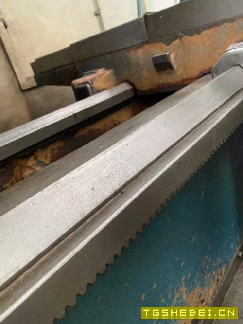 福州机床数控卧车CK6180,回转直径800mm,加工长度400.