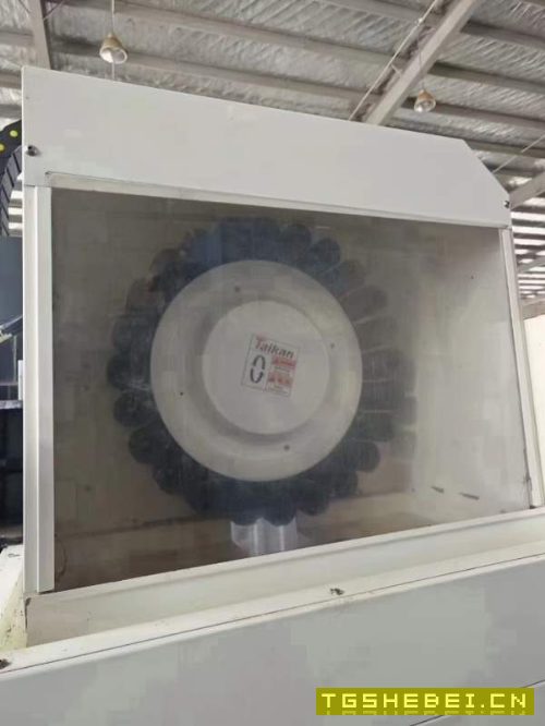 台群856S加工中心，发那科MFplus系统，BT40主轴12000.