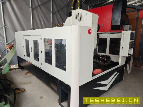 2021年苏州隆凯LK10-20龙门雕铣机,台面1.2米2.2米,b.