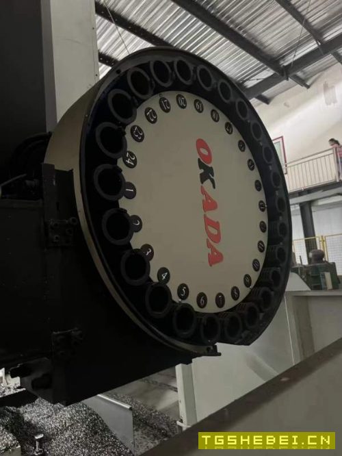 大金2320龙门加工中心(二线1硬),BT50(ZF齿轮传动.