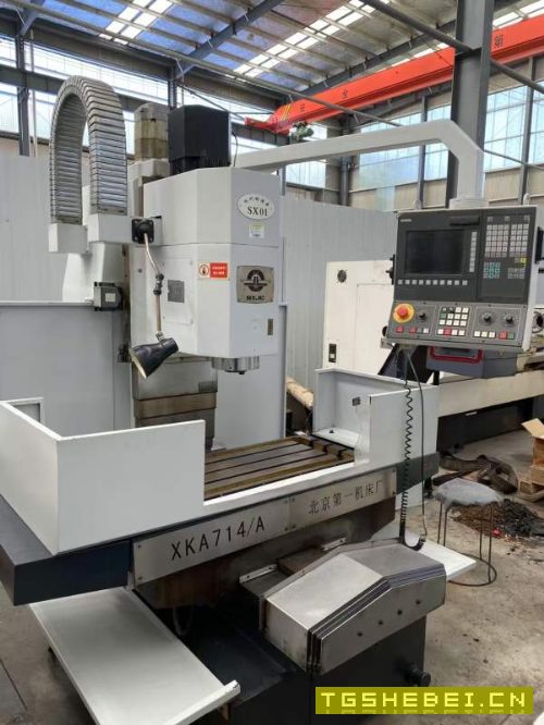 出售两台北一XKA714F,XKA714A,05年产,一台法拉克MC.