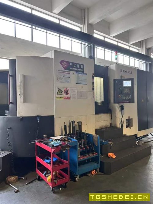 刚刚买下一台安装少用普什宁江630双工位卧加、新机160.