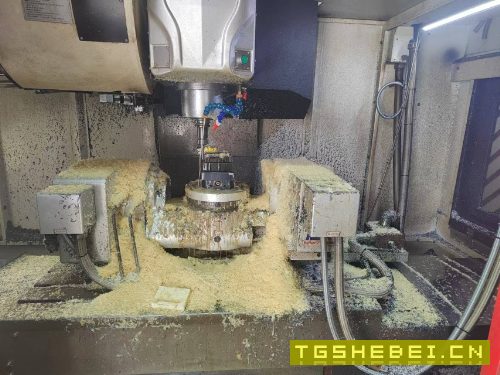 在位出售深圳铚辉1160三线发拉克MF带谭兴250五轴