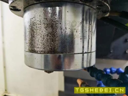 捡便宜的来新到一台苏州群志1270重型加工中心，三轴德.