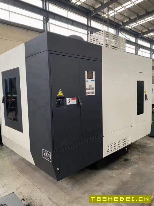 2018年永华1060加工中心,三线轨,bt40主轴8000转,发.