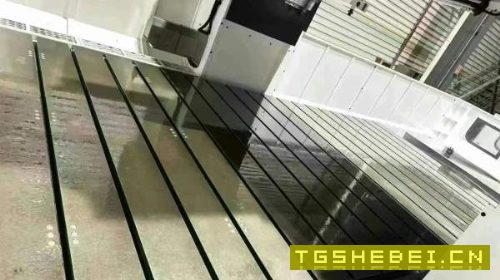 台湾协鸿528数控龙门,准新机标准,同款四台,价格实.