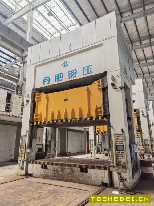 合肥锻压5800吨液压线:长沙工厂在位出售2000吨,台面.