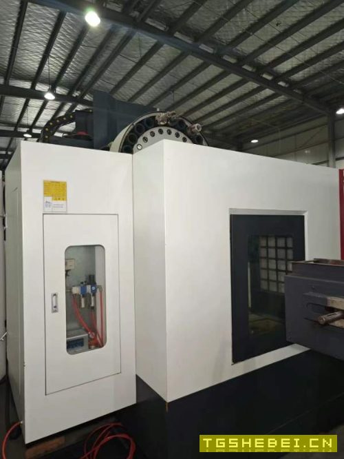 1060加工中心,两线一硬,BT50主轴