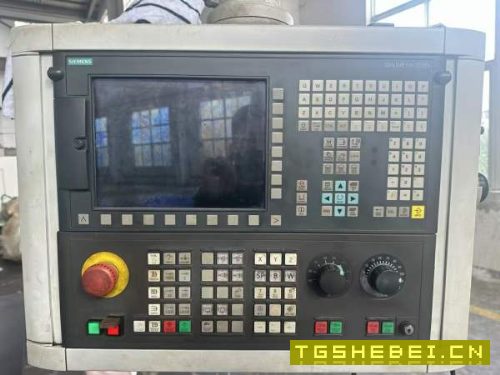 中捷6513数控镗床。型号:中捷6513X轴行程:4000Y轴行程.