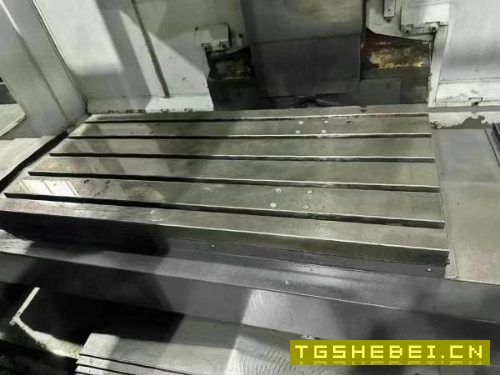 友佳40A加工中心,两线一硬主轴8000转,发那科一包系.