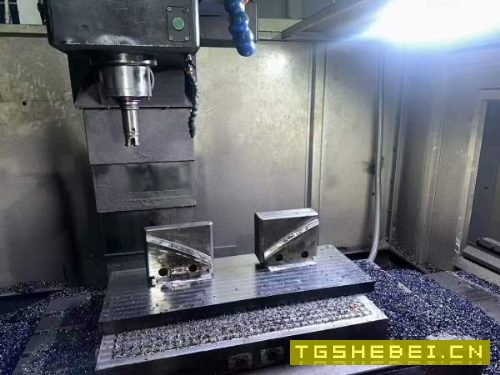 工厂在位处理泰德1060数控铣床,两线一硬,发那科MF系.