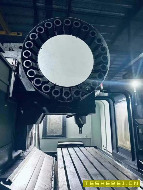 友佳VB-825A(1680)加工中心发那克MD系统,全套阿尔.