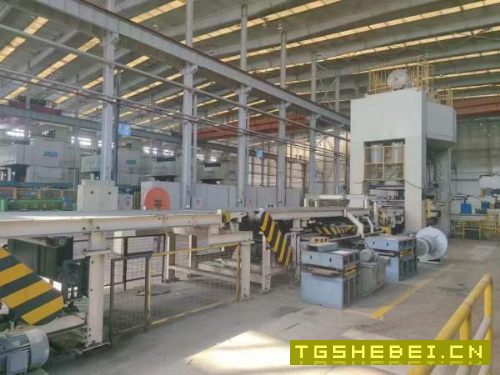 沈阳工地还剩济南二机2230五模冲压线