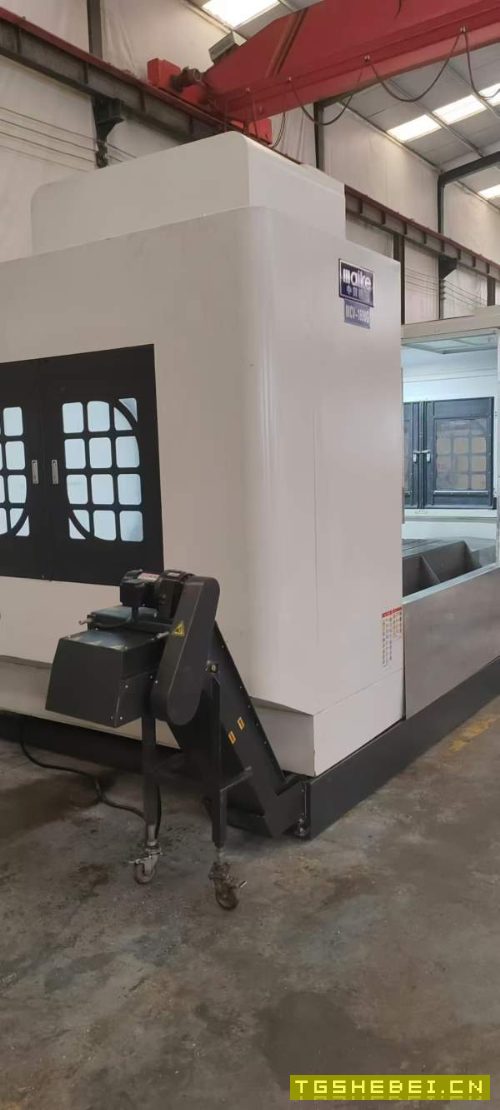 新定一台台湾中贸1690G工作台三轴行程X轴1600Y轴900Z.