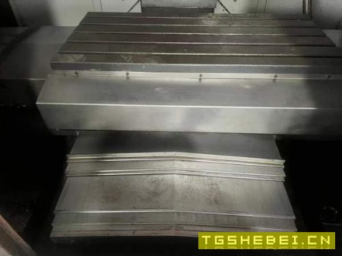 宝鸡850B,发那科系统,三轴硬轨,机况新机标准,库存.