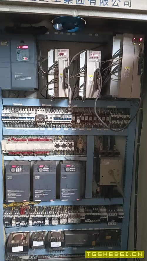 在位出售东方机床厂重型B2025龙门刨床,装上铣头就是.